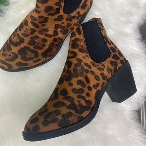 animal print heeled boots
